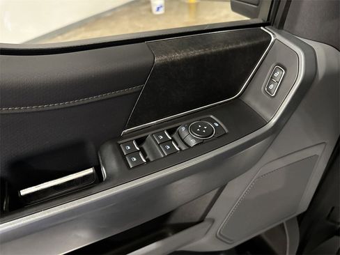 Used 2022 Ford F150 XLT w/ Equipment Group 302A High image 21