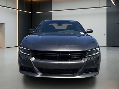 Used 2022 Dodge Charger SXT RWD image 6