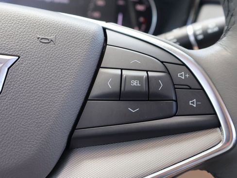 Used 2022 Cadillac XT5 Premium Luxury AWD/4WD image 21