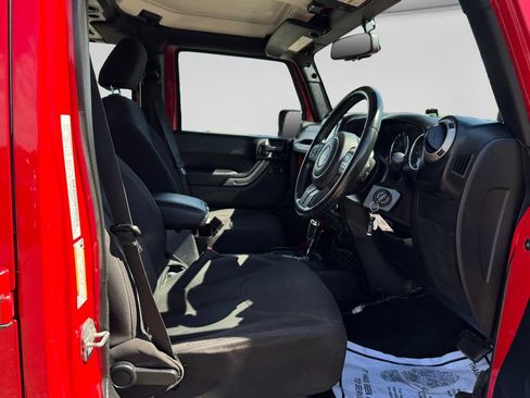 Used 2014 Jeep Wrangler Unlimited Sport AWD/4WD image 19
