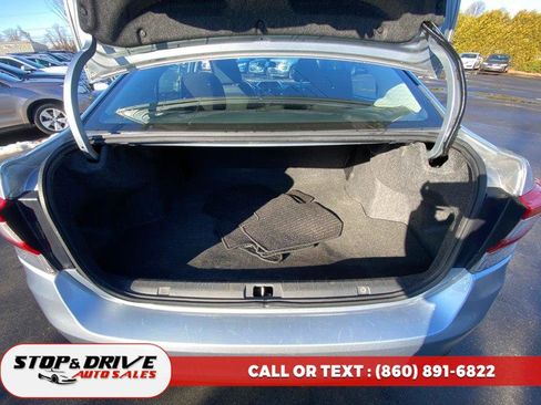 Used 2018 Subaru Impreza 2.0i Premium image 20