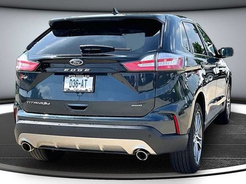 Used 2023 Ford Edge Titanium AWD/4WD image 6
