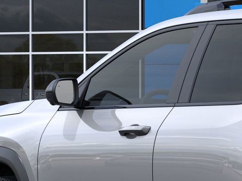 New 2026 Chevrolet Equinox RS w/ Convenience Package III FWD image 14