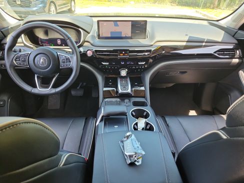 Certified 2024 Acura MDX SH-AWD w/ Advance Package image 29