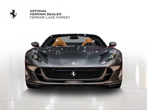 Certified 2022 Ferrari 812 GTS Base image 7