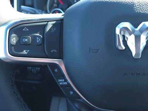 New 2026 RAM 1500 4x4 Crew Cab image 27