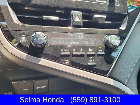 Used 2023 Toyota Camry SE FWD image 18