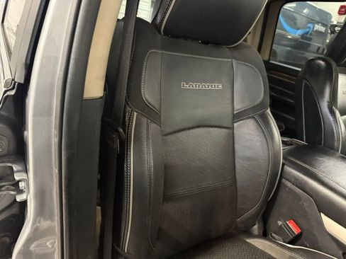 Used 2022 RAM 3500 Laramie AWD/4WD image 11