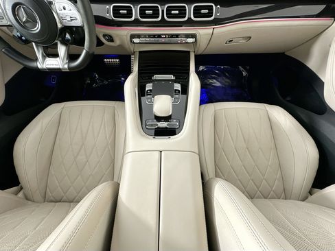 Used 2022 Mercedes-Benz GLS 63 AMG 4MATIC image 23
