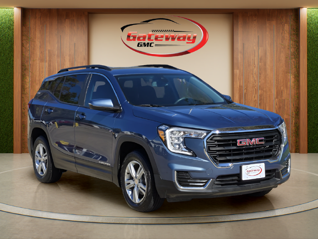 Used 2024 GMC Terrain SLE w/ Driver Convenience Package AWD/4WD image 3