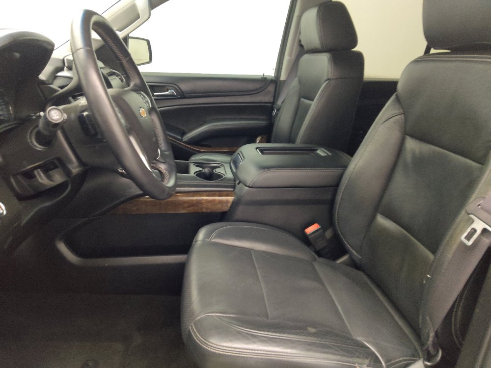 Used 2017 Chevrolet Tahoe LS w/ Enhanced Driver Alert Package AWD/4WD image 17