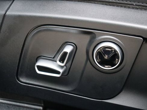 Used 2022 Maserati Levante Modena image 42