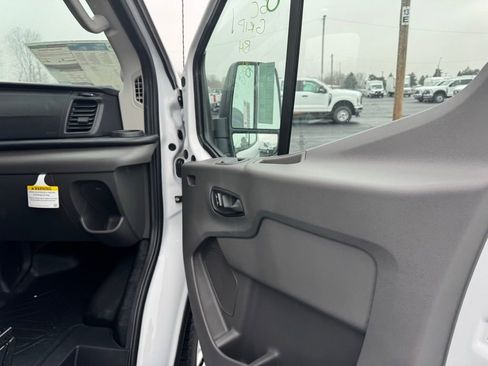 New 2026 Ford Transit 250 148 Medium Roof image 11