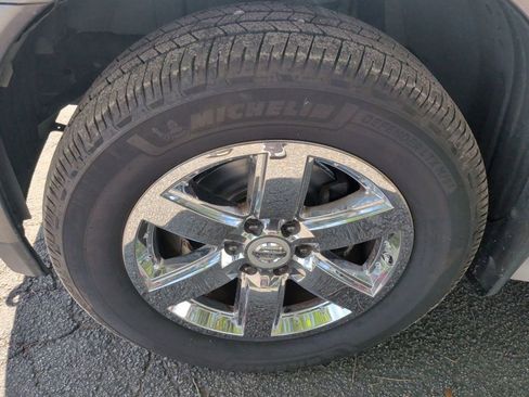 Used 2014 Nissan Armada Platinum w/ 2nd Row Captain Seat Package AWD/4WD image 10