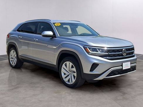 Used 2023 Volkswagen Atlas Cross Sport SE w/ Panoramic Sunroof Package AWD/4WD image 11