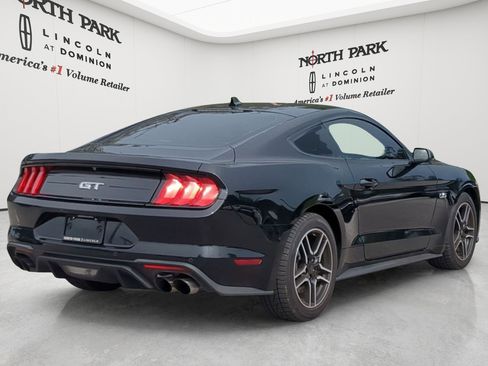 Used 2022 Ford Mustang GT Premium RWD image 3