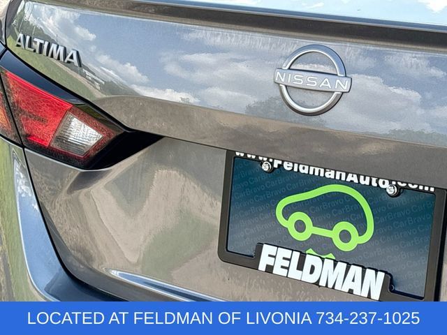 Used 2024 Nissan Altima 2.5 SV FWD image 28