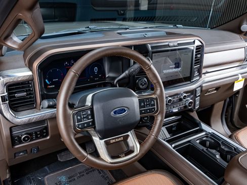 Used 2026 Ford F250 King Ranch w/ Chrome Package image 17