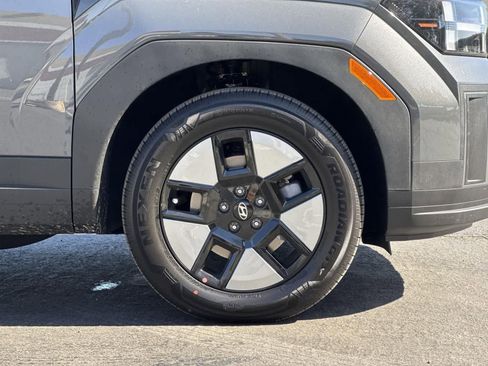 New 2026 Hyundai Santa Fe SE image 8