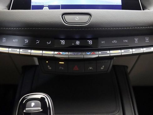 Used 2023 Cadillac XT4 Premium Luxury w/ Cold Weather Package AWD/4WD image 25