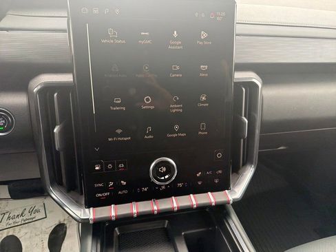 Used 2024 GMC Acadia AT4 image 18