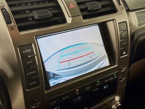 Used 2021 Lexus GX 460 Premium w/ Premium Package image 14