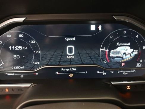 Used 2022 GMC Sierra 1500 AT4 image 32