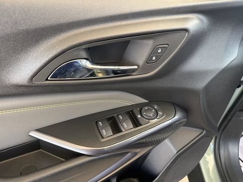 New 2026 Chevrolet Trax ACTIV w/ Sunroof Package FWD image 14