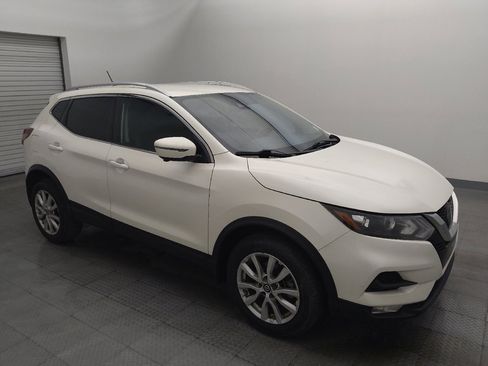 Used 2020 Nissan Rogue Sport SV w/ Technology Package FWD image 11