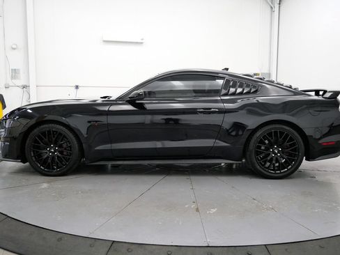 Used 2022 Ford Mustang GT Premium w/ GT Performance Package RWD image 4