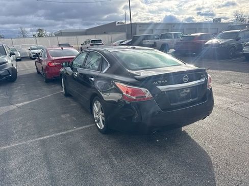 Used 2015 Nissan Altima 3.5 SL image 3