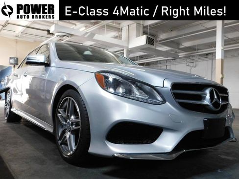 Used 2014 Mercedes-Benz E 350 4MATIC Sedan image 1
