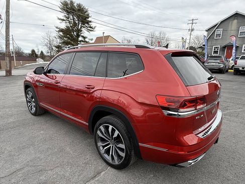 Used 2021 Volkswagen Atlas SEL R-Line image 8