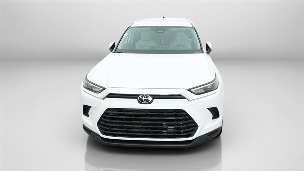 New 2026 Toyota Grand Highlander XLE FWD image 2