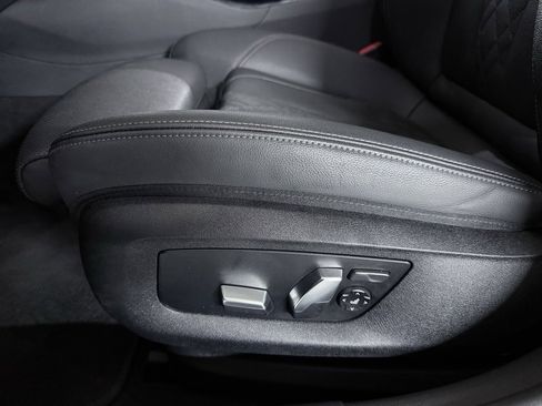 Used 2023 BMW 540i xDrive w/ M Sport Package image 20