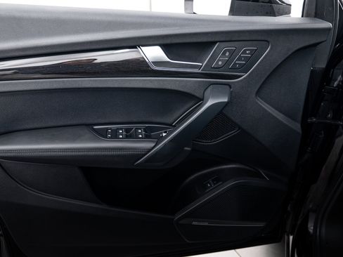 Used 2019 Audi Q5 2.0T Premium Plus image 14