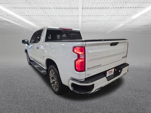 Used 2025 Chevrolet Silverado 1500 High Country w/ High Country Premium Package image 8