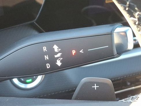 New 2026 Chevrolet Equinox LT w/ Convenience Package II image 7