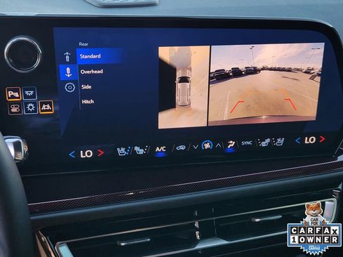 Used 2024 Chevrolet Traverse RS image 22