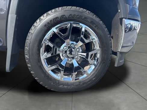 Used 2014 GMC Sierra 1500 SLT w/ SLT Crew Cab Value Package AWD/4WD image 8