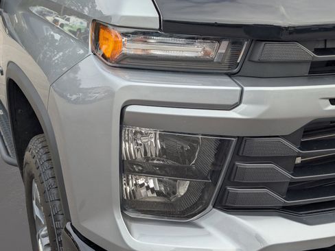 Certified 2024 Chevrolet Silverado 2500 Custom w/ Custom Value Package image 4