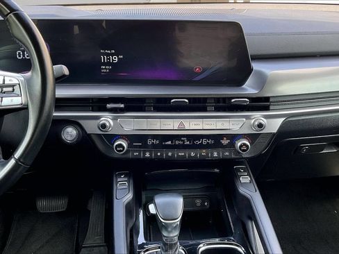 Used 2025 Kia Telluride S FWD image 12