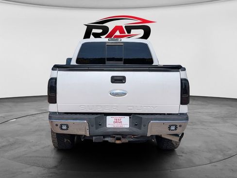 Used 2012 Ford F250 Lariat w/ Lariat Ultimate Pkg AWD/4WD image 4