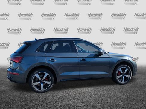 Used 2024 Audi Q5 2.0T Prestige image 9