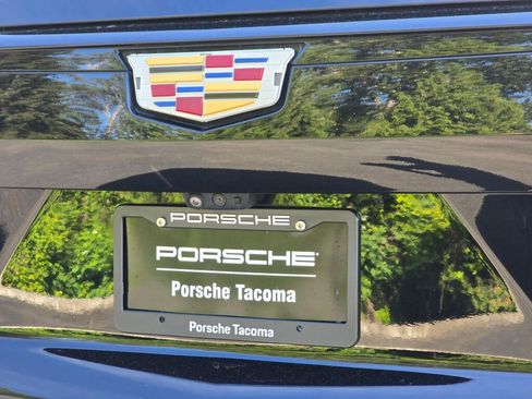 Used 2021 Cadillac Escalade ESV Sport Platinum AWD/4WD image 35