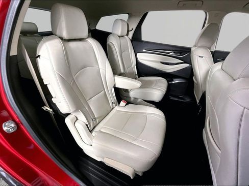 Used 2024 Buick Enclave Essence FWD image 24