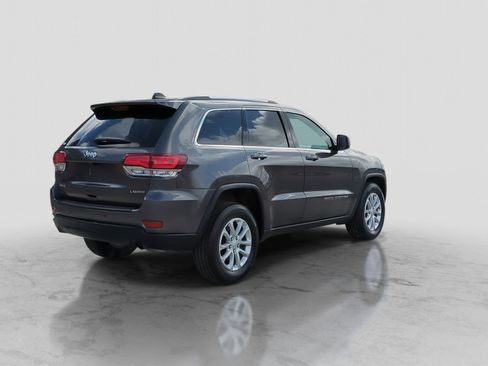 Used 2021 Jeep Grand Cherokee Laredo X image 8