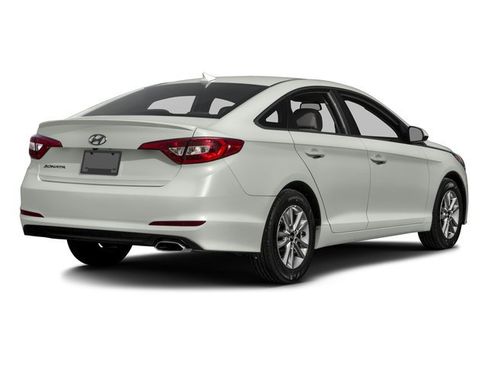 Used 2016 Hyundai Sonata SE w/ Cargo Package FWD image 5