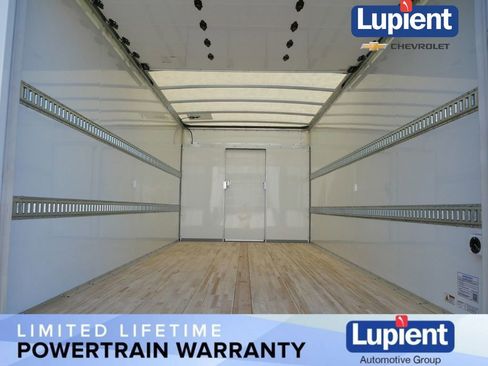 New 2025 Chevrolet Express 4500 4500 Series w/ Power Convenience Package image 8