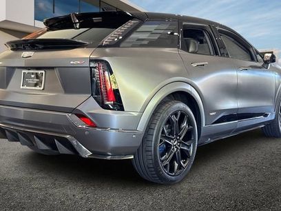 New 2026 Cadillac Optiq V w/ Magnus Launch Edition
